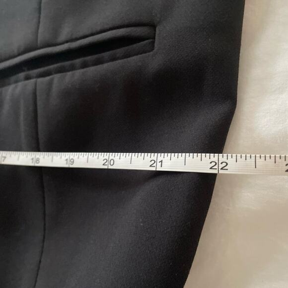 ✨JOIE✨ Long Line Blazer - Picture 8 of 9